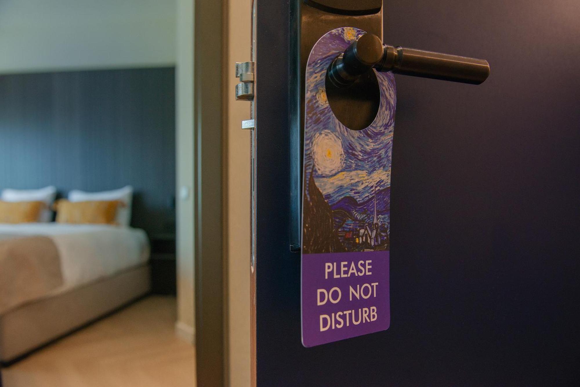 Boutique Hotel Herbergh Amsterdam Airport Free Parking Badhoevedorp Exterior photo