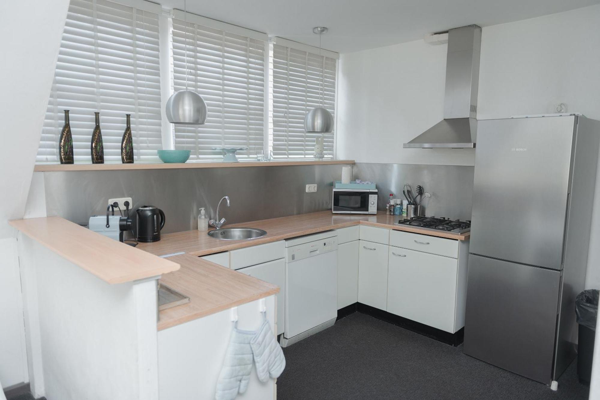 Boutique Hotel Herbergh Amsterdam Airport Free Parking Badhoevedorp Exterior photo