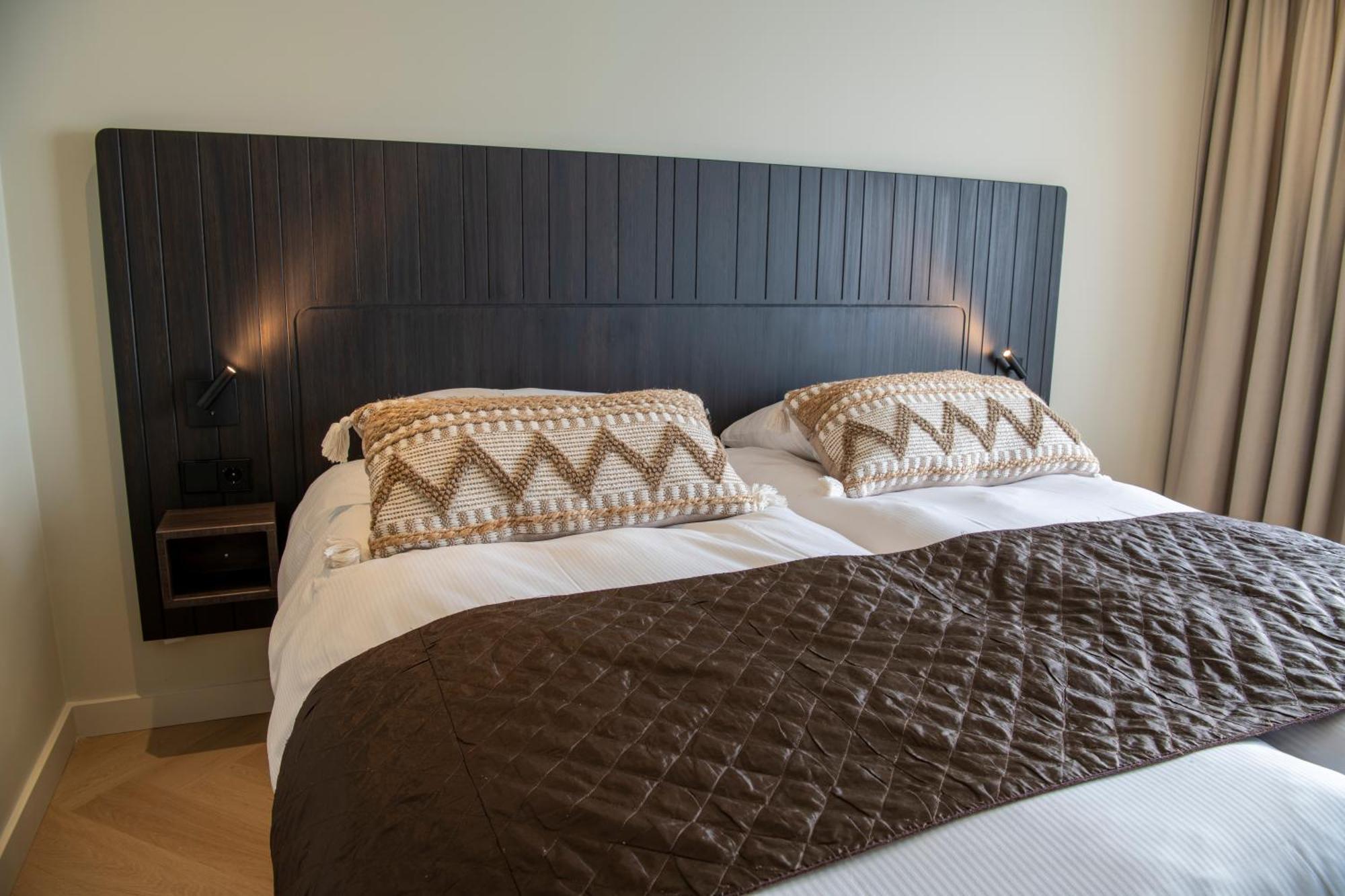 Boutique Hotel Herbergh Amsterdam Airport Free Parking Badhoevedorp Exterior photo